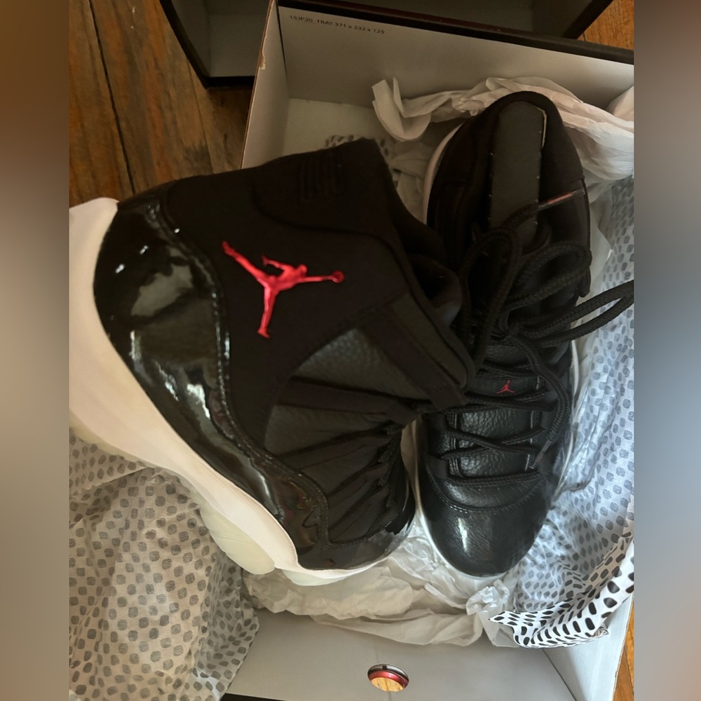 Air Jordan 11 Retro
